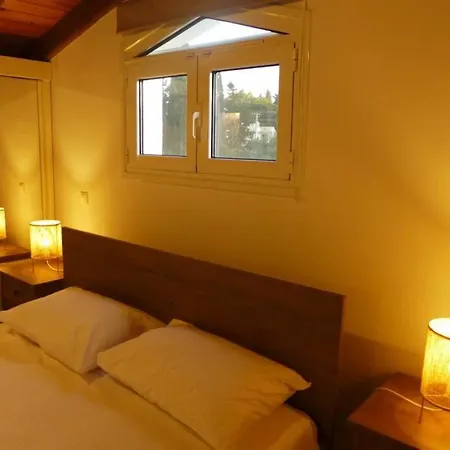 En-Ikia: Spacious And Comfortable 2 Bedroom Apartment Apartment